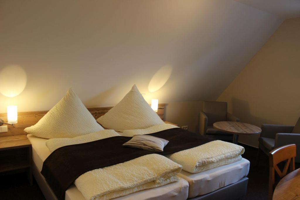 Gasthof Klosterkeller Bed & Breakfast โครนัค ภายนอก รูปภาพ