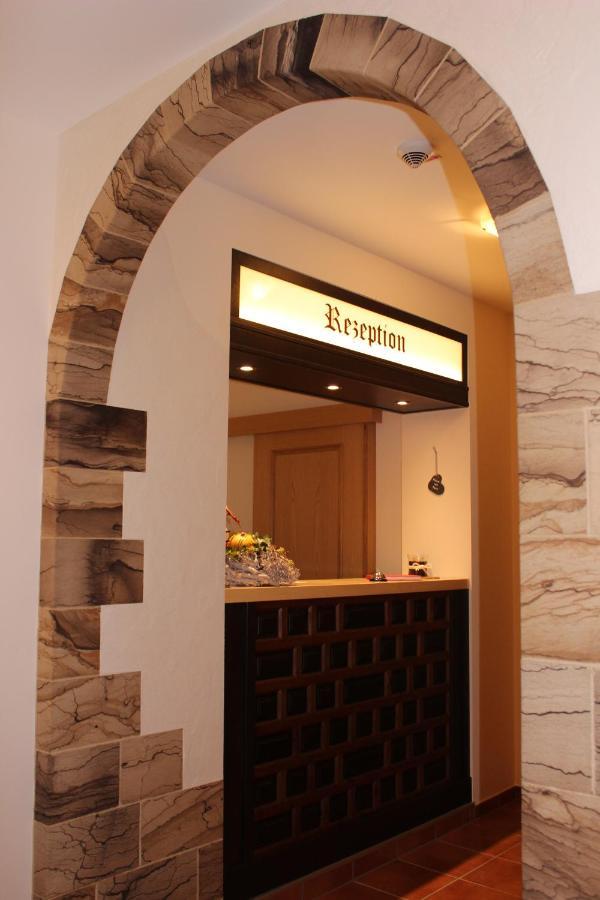 Gasthof Klosterkeller Bed & Breakfast โครนัค ภายนอก รูปภาพ